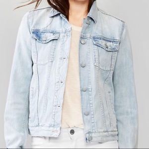GAP size s distressed jean jacket
